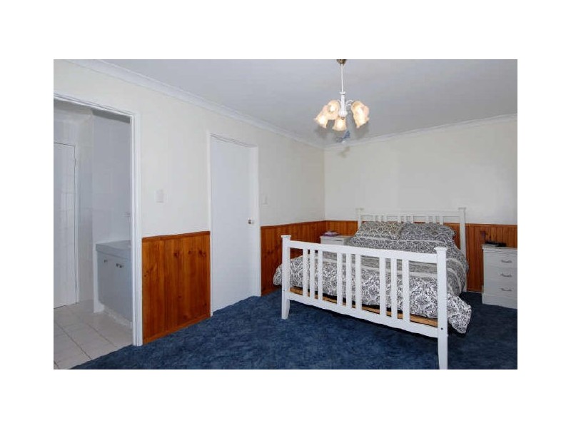 120 Woodbridge Drive, Cooloongup WA 6168