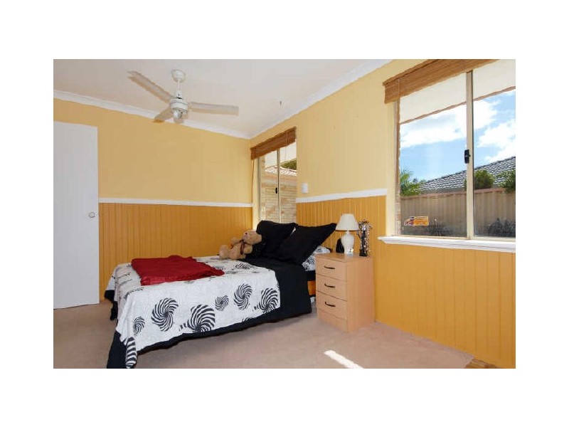 120 Woodbridge Drive, Cooloongup WA 6168