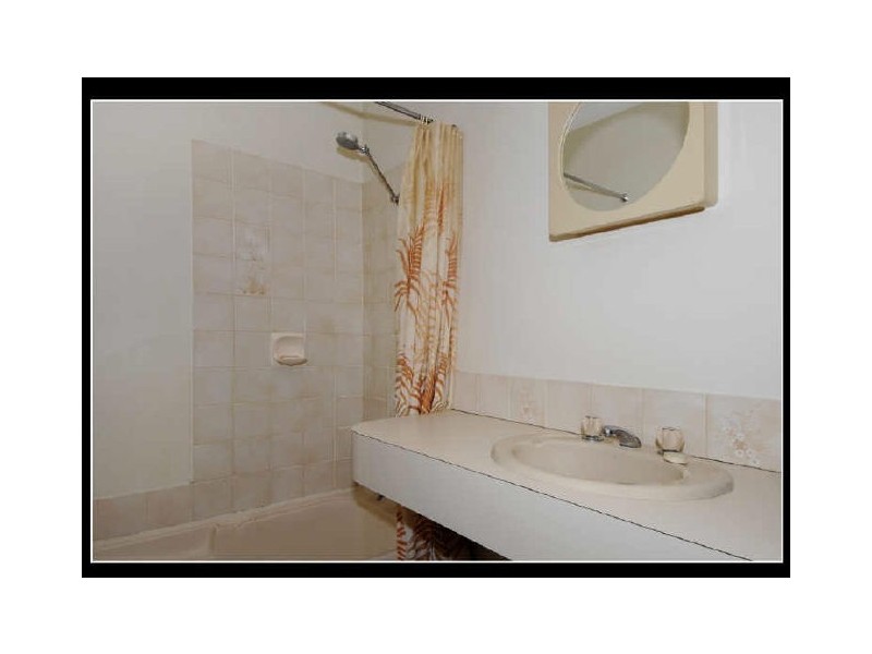 8/96 Simpson Ave, Rockingham WA 6168