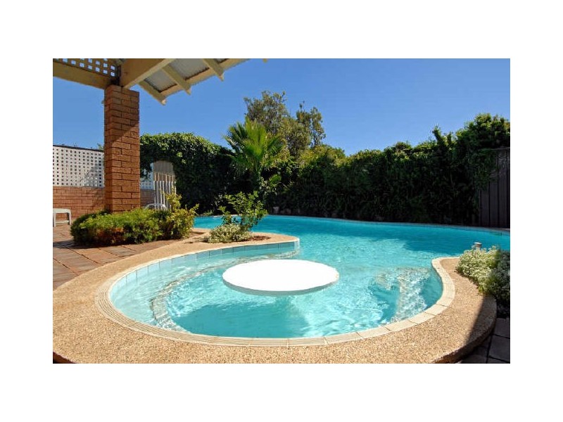 3 Quindalup Court, Hillman WA 6168