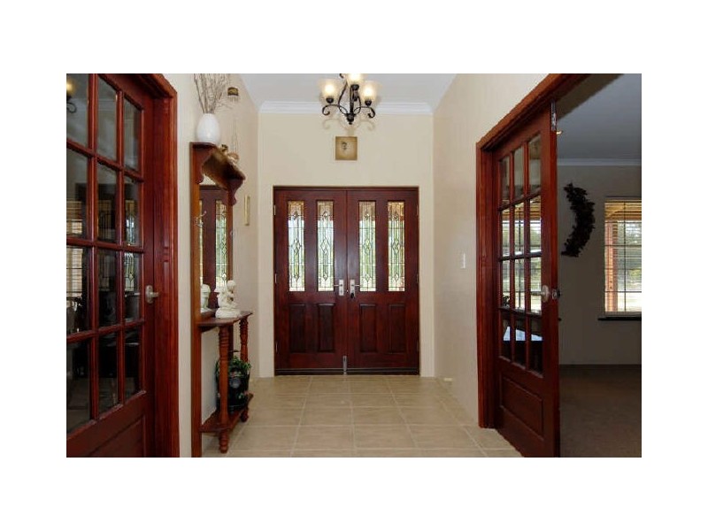 23 Egerton Drive, Serpentine WA 6125