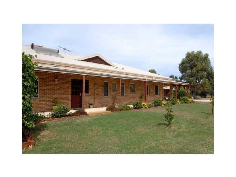 23 Egerton Drive, Serpentine WA 6125