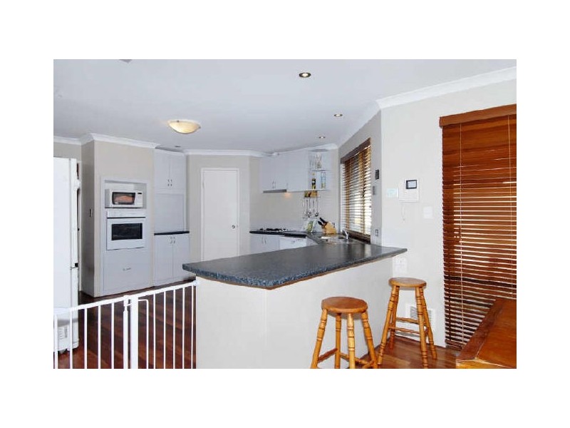 5 Solsona App, Port Kennedy WA 6172