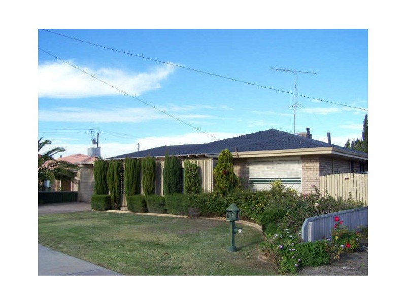 27 Malibu Road, Safety Bay WA 6169