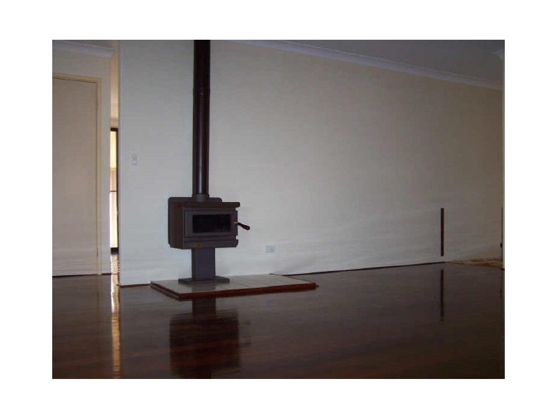 27 Malibu Road, Safety Bay WA 6169