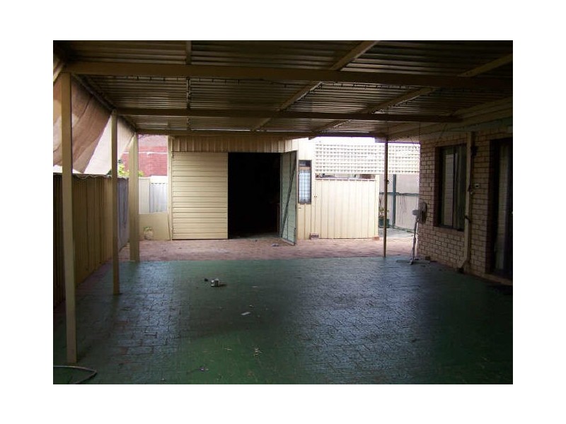 27 Malibu Road, Safety Bay WA 6169