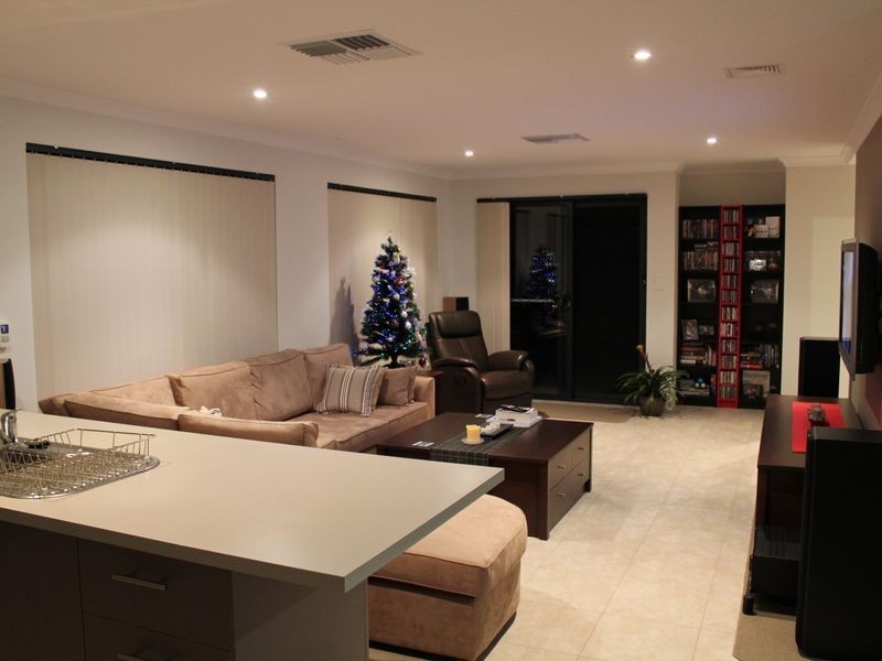 21 Boobook Lane, Baldivis WA 6171