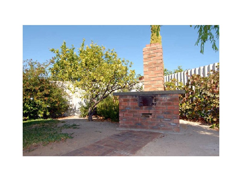 4 Merlin Street, Rockingham WA 6168