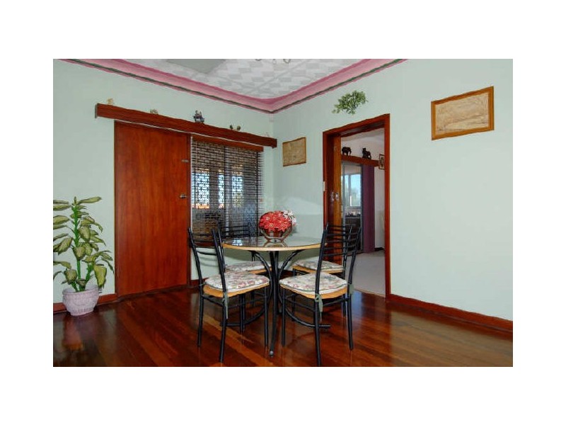 13 Wavelea Street, Safety Bay WA 6169