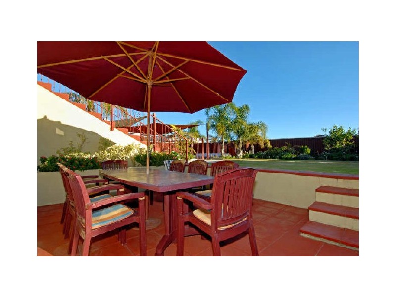 13 Wavelea Street, Safety Bay WA 6169