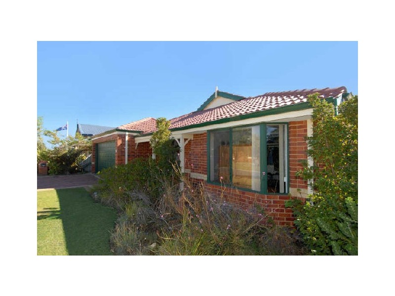 18 Brindabella Avenue, Rockingham WA 6168