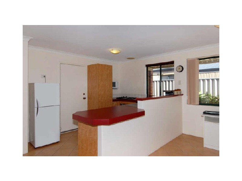 18 Brindabella Avenue, Rockingham WA 6168