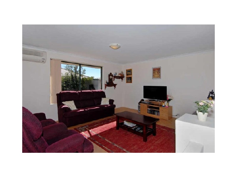 18 Brindabella Avenue, Rockingham WA 6168