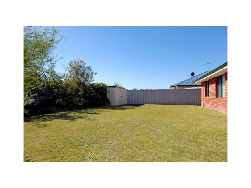 18 Brindabella Avenue, Rockingham WA 6168