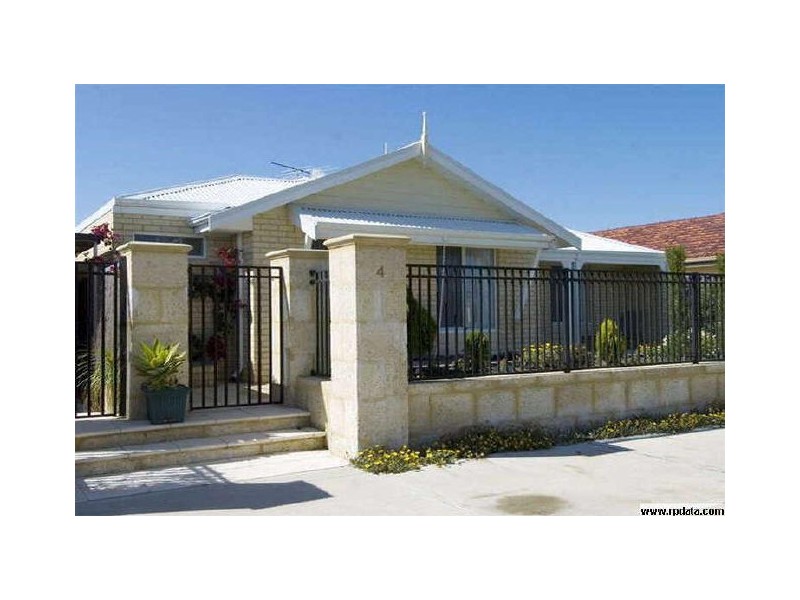 4 Verin Lane, Port Kennedy WA 6172