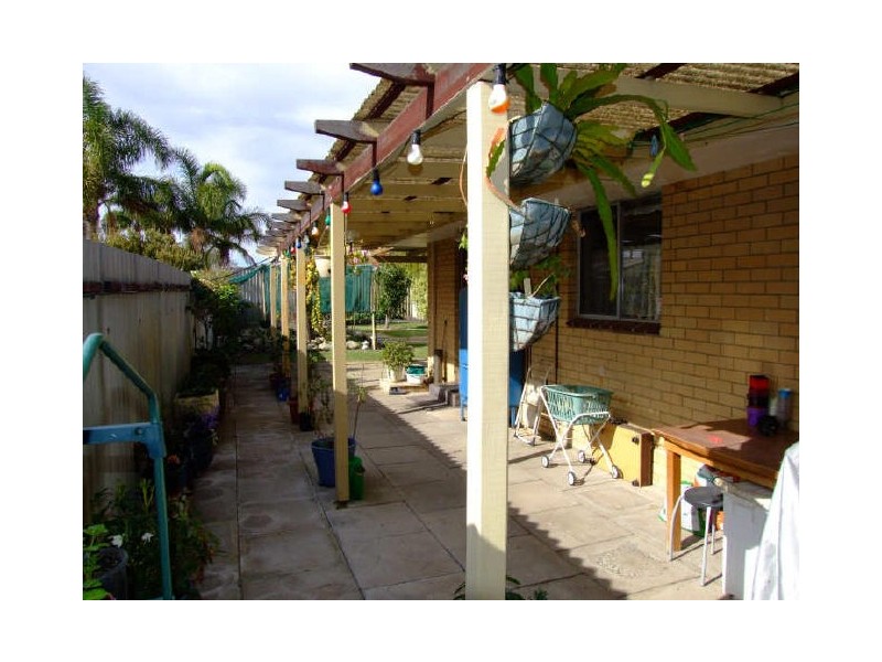 4 Musca Close, Rockingham WA 6168