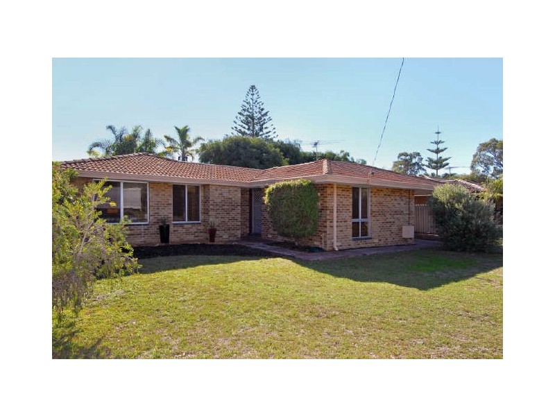 4 Ricketts Court, Rockingham WA 6168