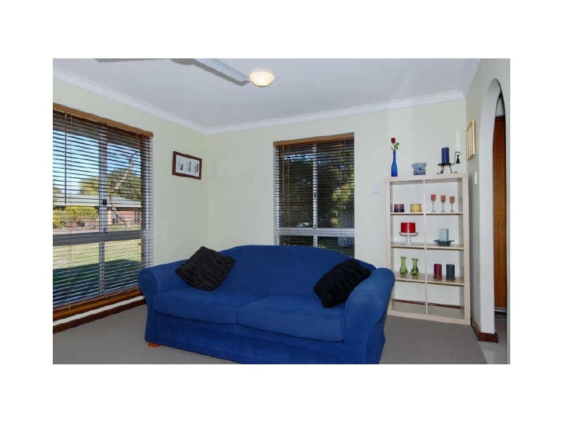 4 Ricketts Court, Rockingham WA 6168