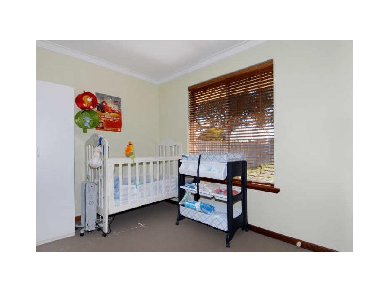 4 Ricketts Court, Rockingham WA 6168