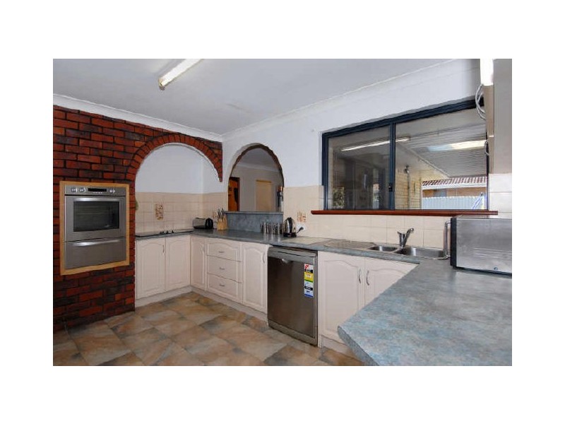 5 Hawkins Street, Rockingham WA 6168