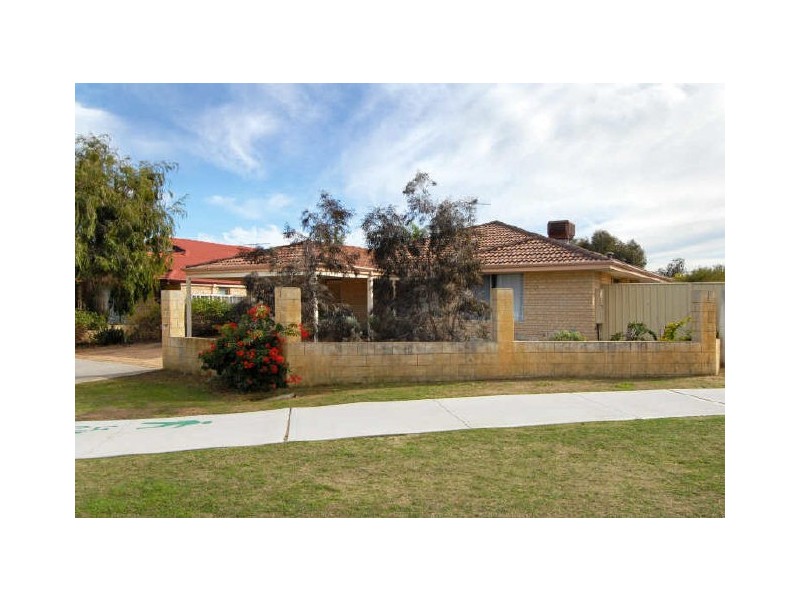 2 Garonne Turn, Port Kennedy WA 6172