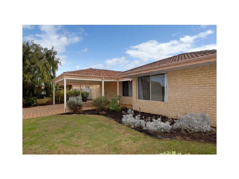 2 Garonne Turn, Port Kennedy WA 6172