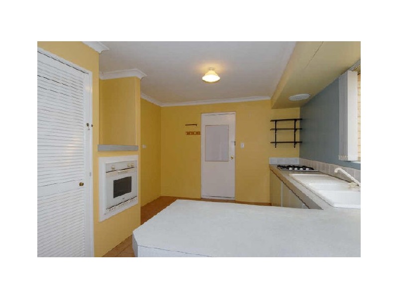 2 Garonne Turn, Port Kennedy WA 6172