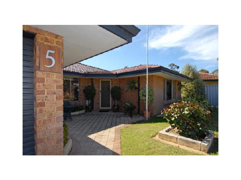 5 Timberlane Loop, Cooloongup WA 6168