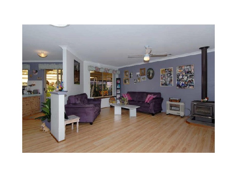 5 Timberlane Loop, Cooloongup WA 6168