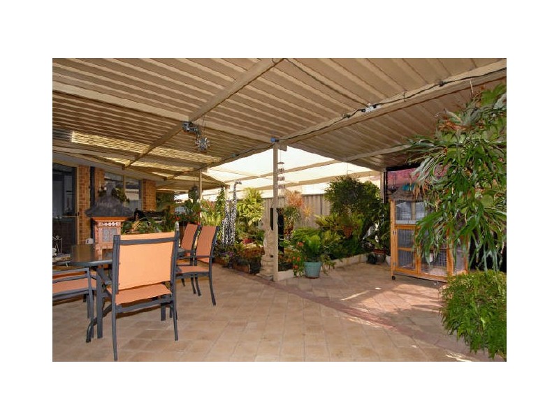 5 Timberlane Loop, Cooloongup WA 6168