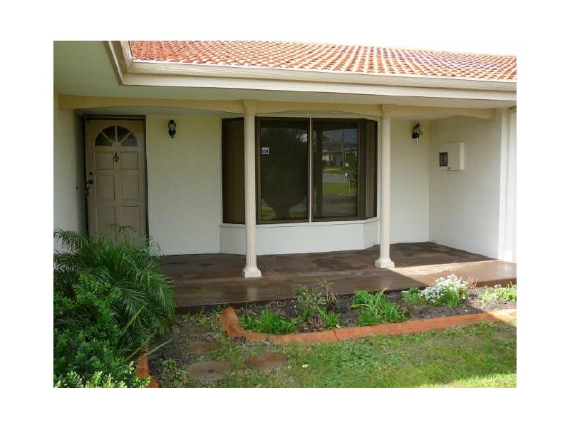 1 Calypso Street, Safety Bay WA 6169