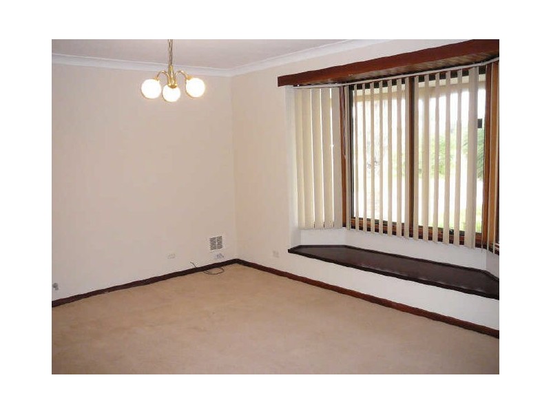 1 Calypso Street, Safety Bay WA 6169