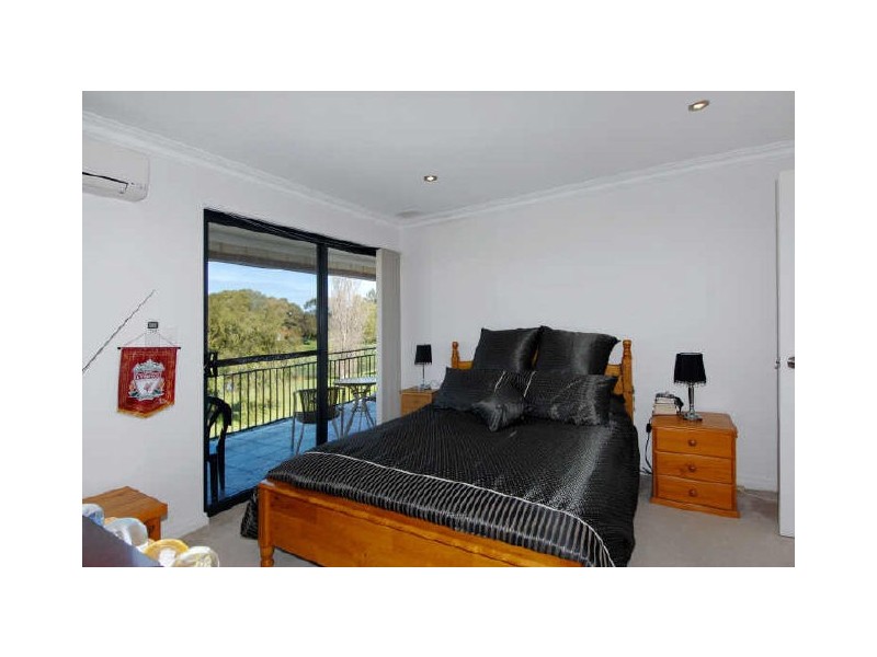 17B Crater Place, Rockingham WA 6168