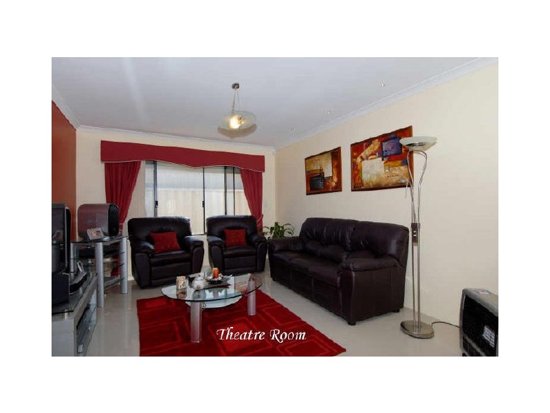 72 Rae Road, Shoalwater WA 6169