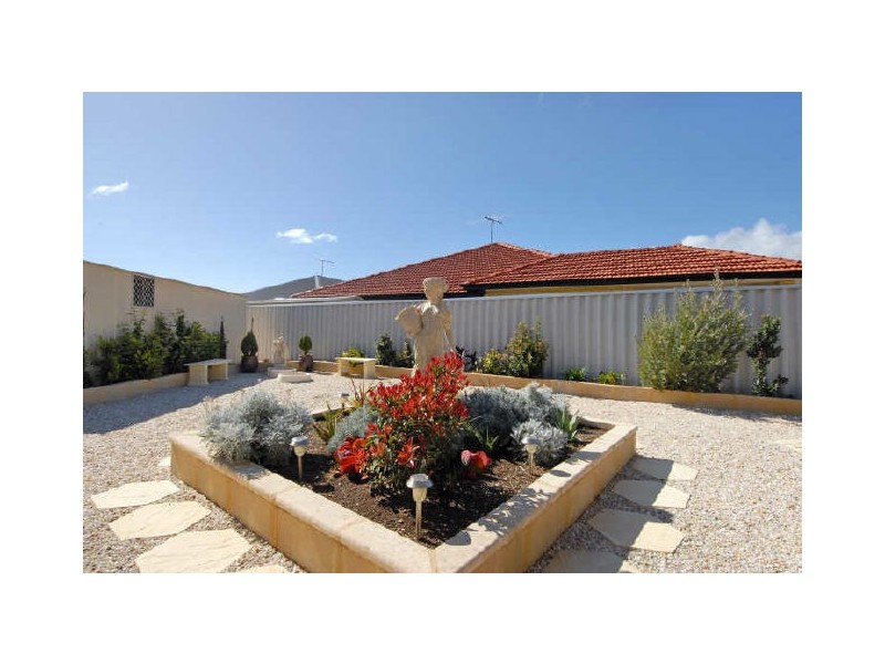 72 Rae Road, Shoalwater WA 6169