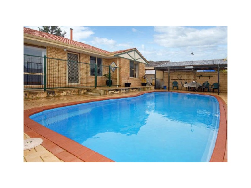 41 Kurrajong Road, Safety Bay WA 6169