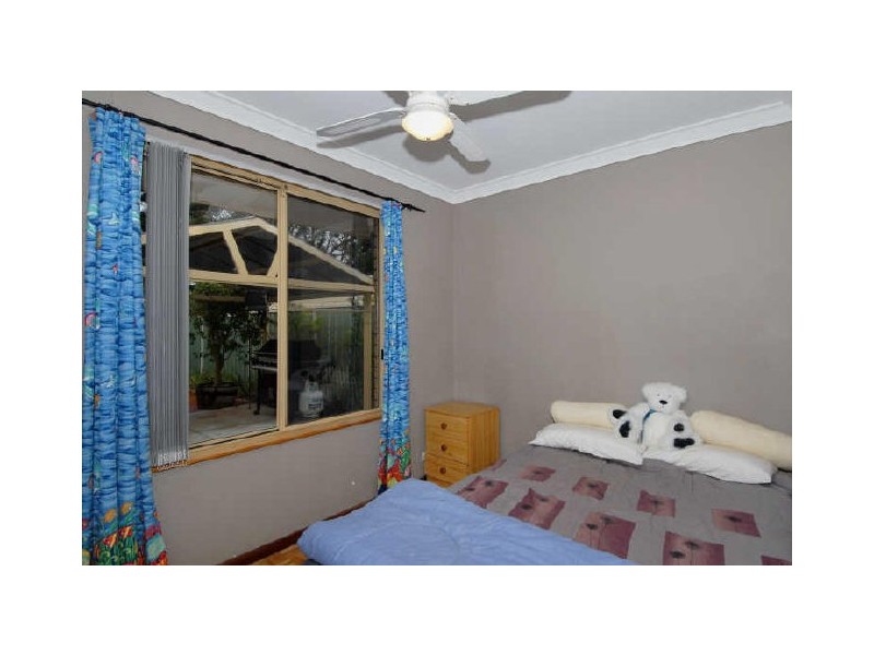 41 Kurrajong Road, Safety Bay WA 6169