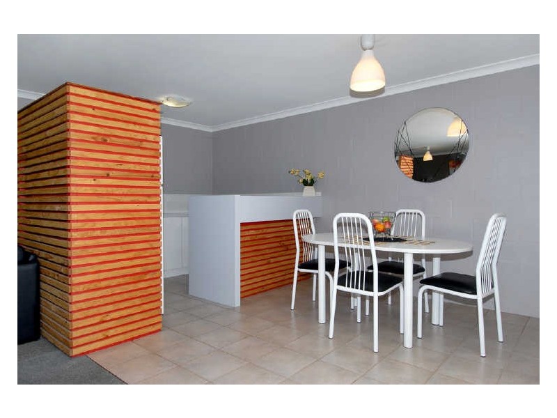 3/9 Kent Street, Rockingham WA 6168