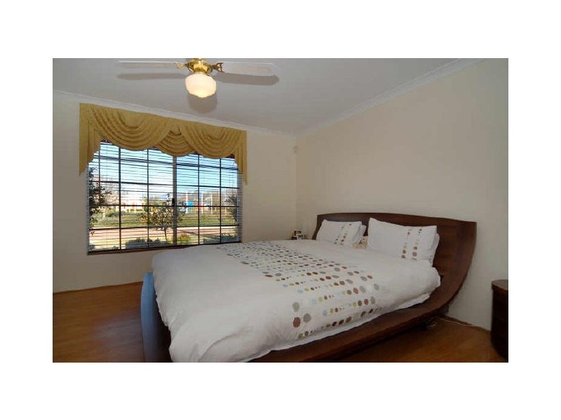 11 Felton Parkway, Baldivis WA 6171