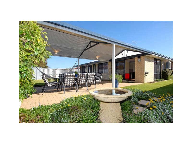 78 Oakwood Crescent, Waikiki WA 6169