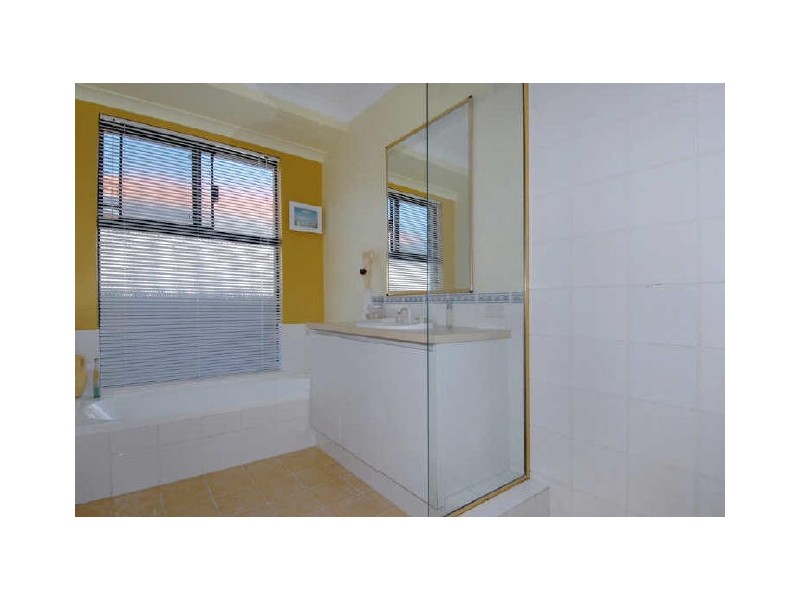 78 Oakwood Crescent, Waikiki WA 6169