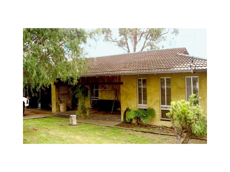 85 Council Avenue, Rockingham WA 6168