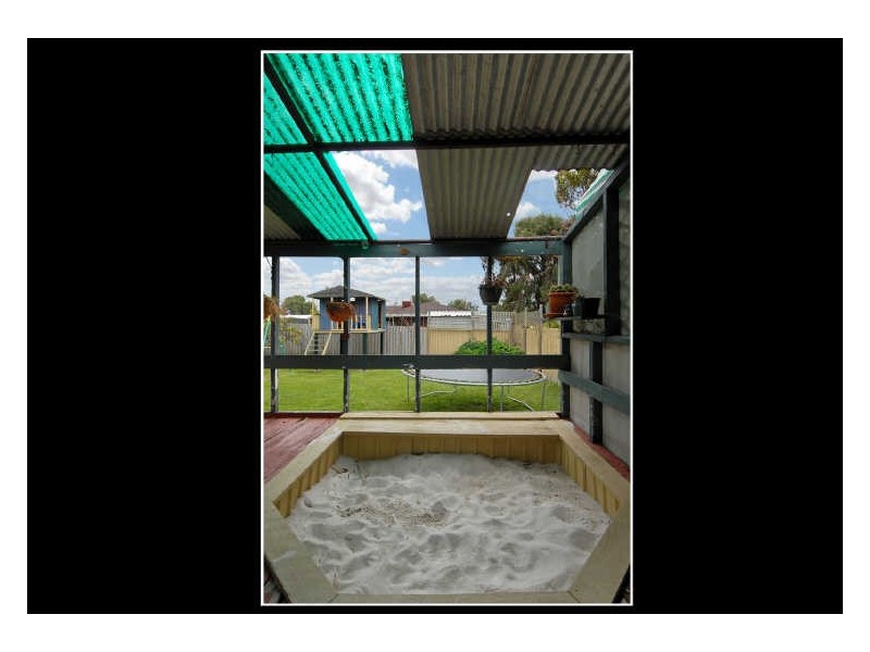 85 Council Avenue, Rockingham WA 6168