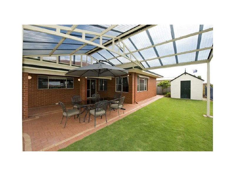 9 Porto Novo Mews, Secret Harbour WA 6173