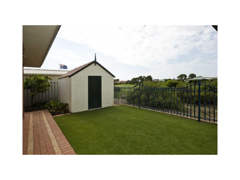 9 Porto Novo Mews, Secret Harbour WA 6173