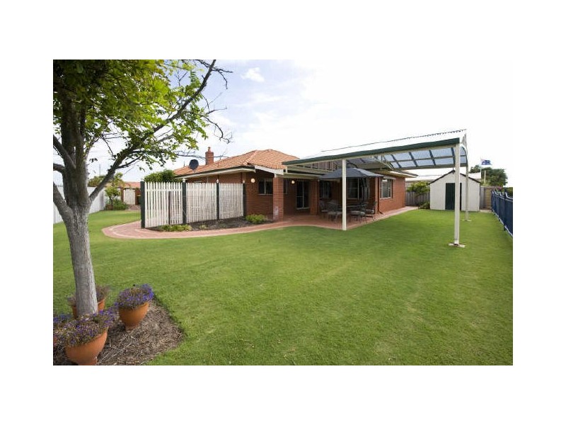 9 Porto Novo Mews, Secret Harbour WA 6173