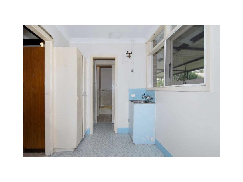 11 Malbeling Close, Hillman WA 6168