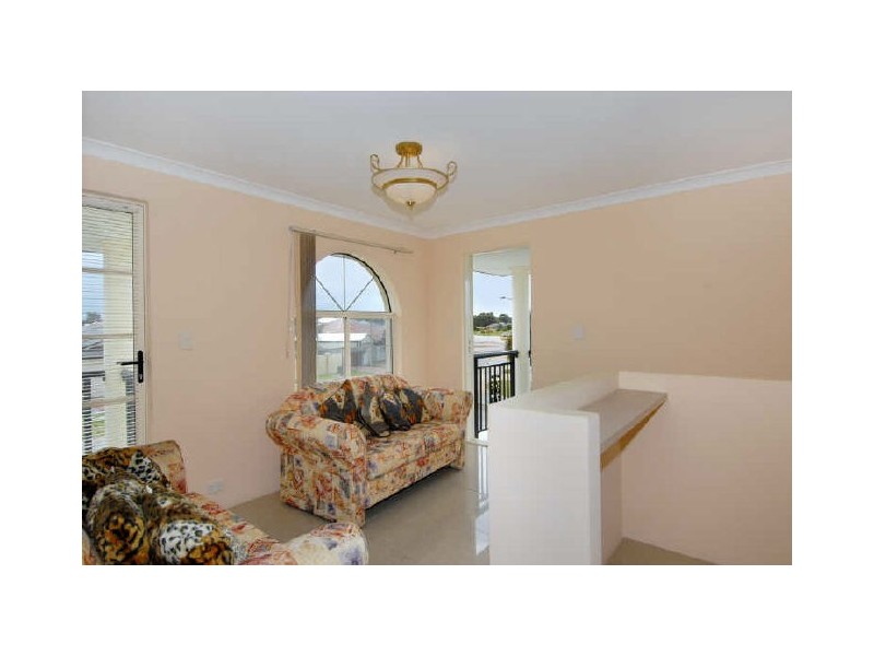 31 Properjohn Drive, Rockingham WA 6168