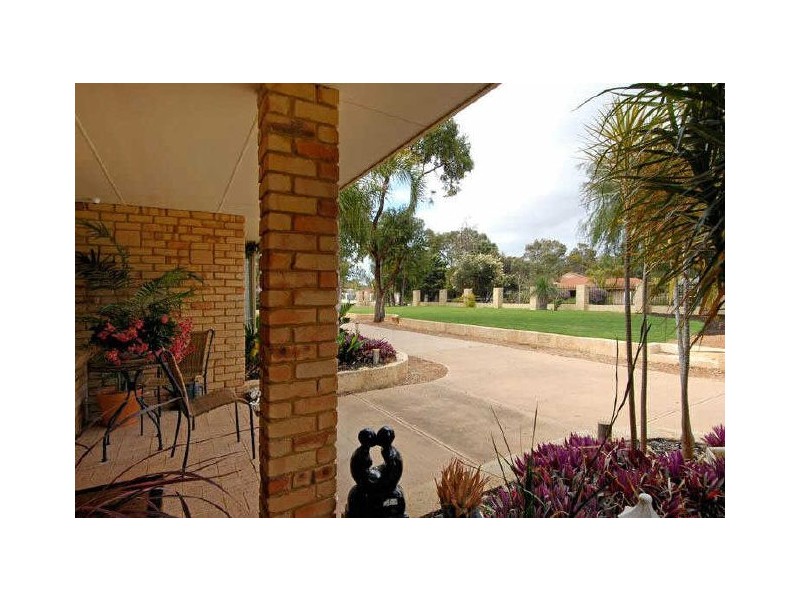 11 Hopevale Place, Erskine WA 6210