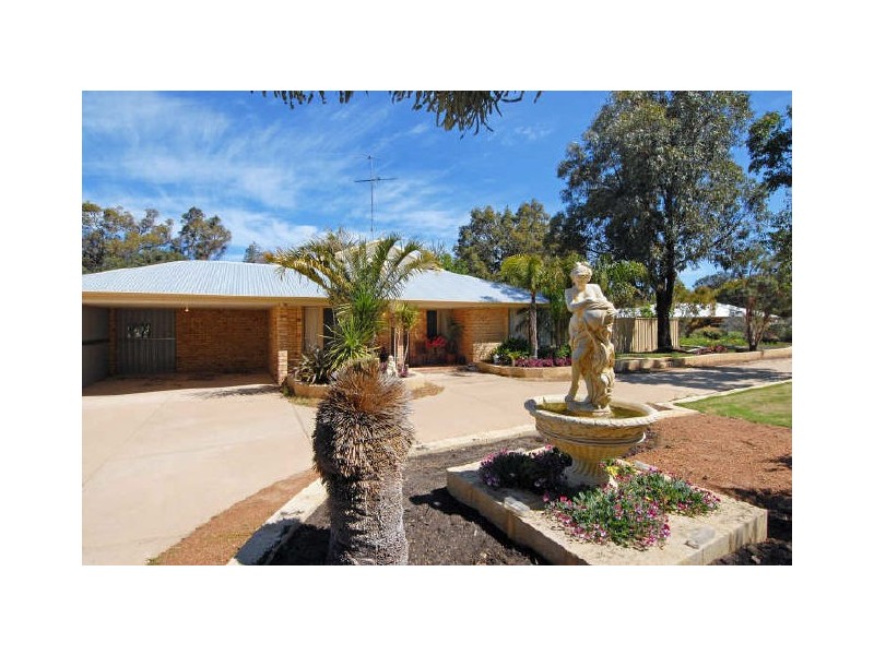 11 Hopevale Place, Erskine WA 6210